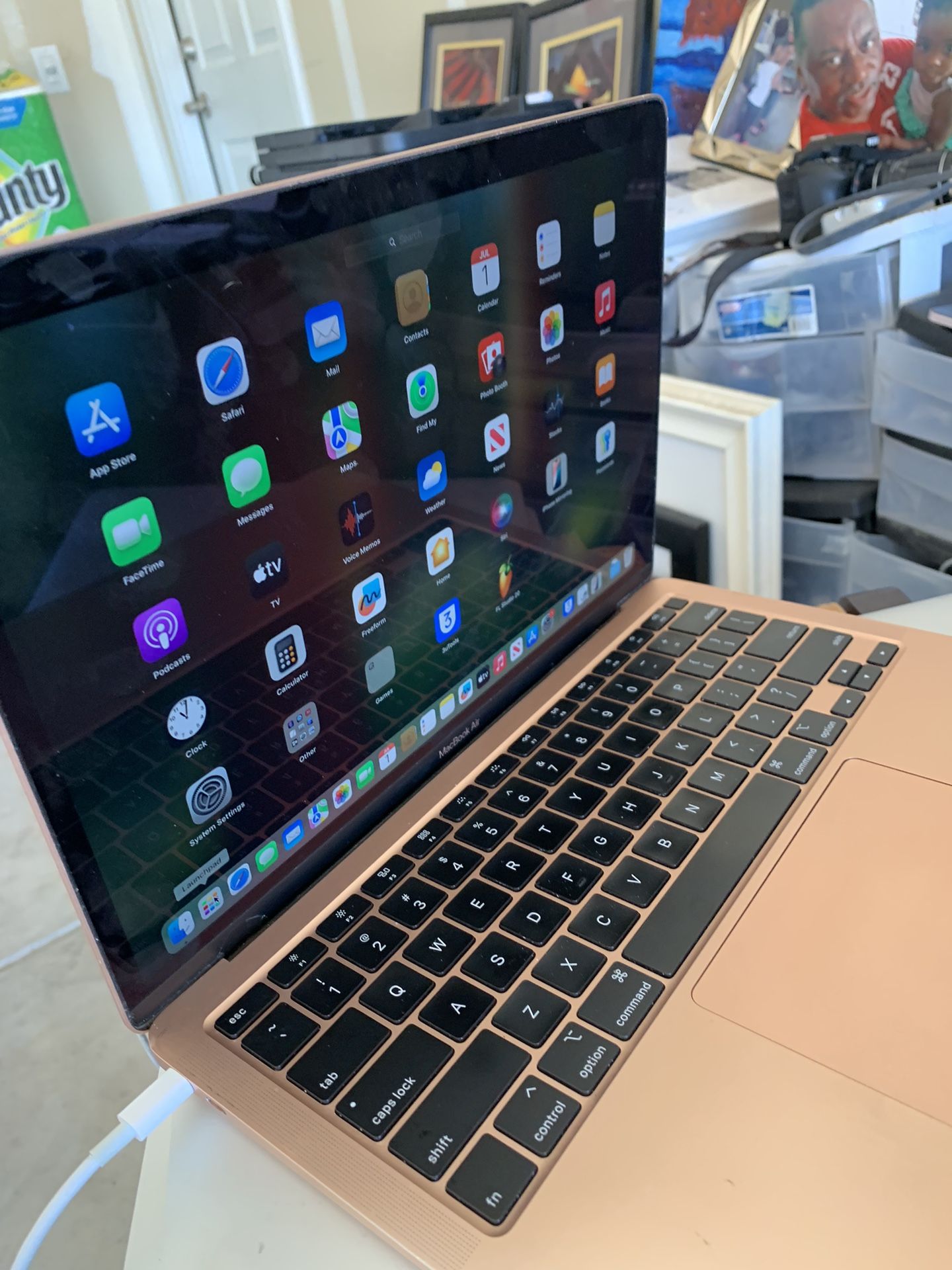 Macs Macs Macs $199-$799