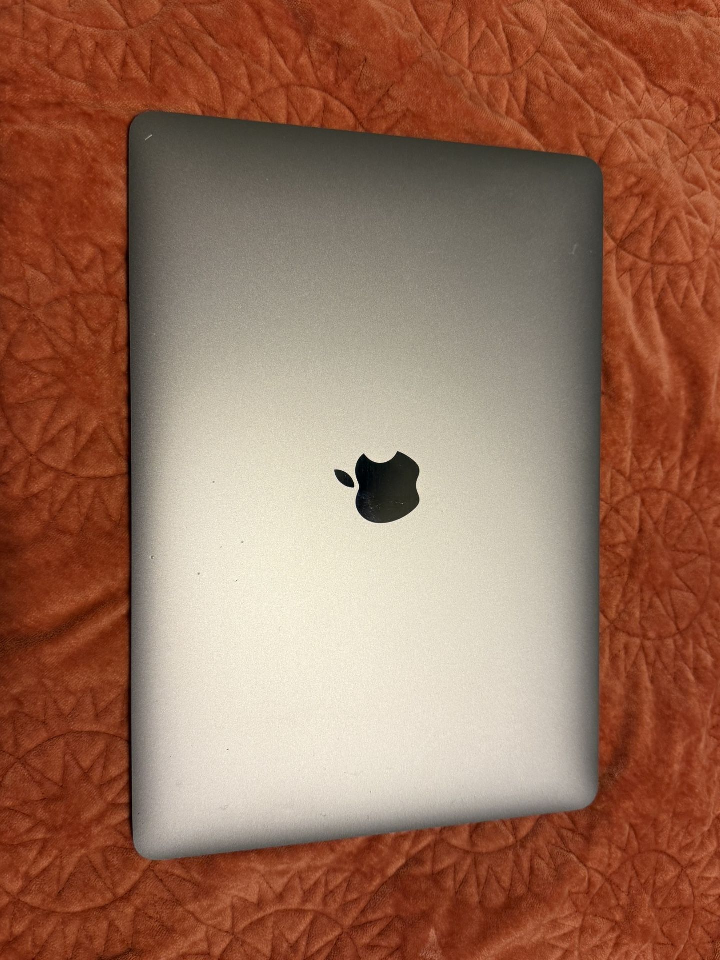 MacBook Air 13.3" Laptop - Apple M1 chip - 8GB Memory - 512GB SSD - Space Gray