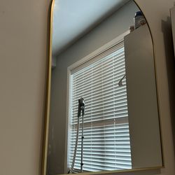 Arched Wall Mirror for Bathroom