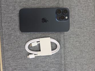Iphone 15 pro max 256gb unlock any sim