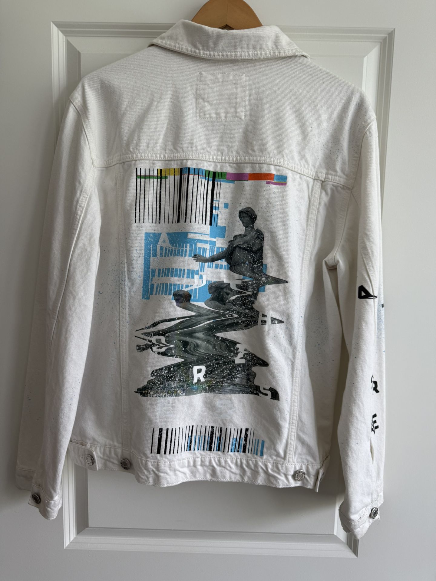 Men’s Denim Jacket (White) L