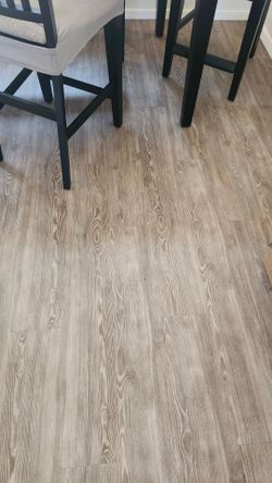 Tile flooring, Must Go!