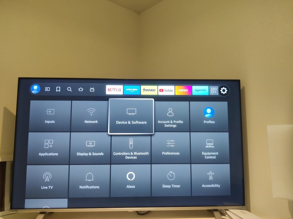 Toshiba 55 Inches Smart TV