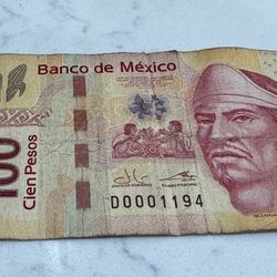 100 Pesos Mexicanos  Low Denomination 