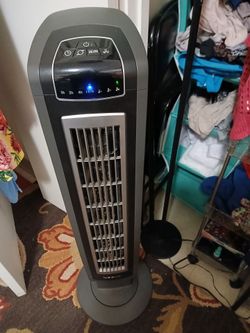 Lasko Fan with remote, 3 speeds & timer