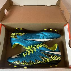 Nike Hypervenom Soccer Cleats