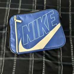 Nike Lunch Box 