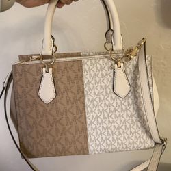 Beautiful Michael Kors Bag