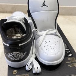 Air Jordan 1 Low 'White Black' 553558-132