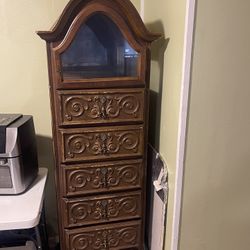 Chest Cabinet 