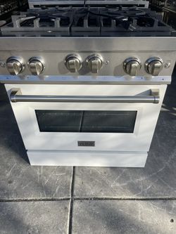  ZLINE PROFESSIONAL STOVE 30”