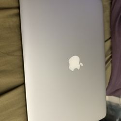 Apple Mac Book Pro