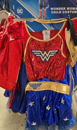 Wonder woman costume girl size Small