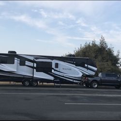  2019 grand design solitude 375RES