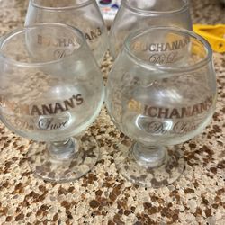 Bucanan’s 6 Collection Cups