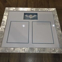 shadow box picture frame shell-inlaid border.