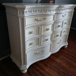 Disney 8 drawer Princess 👸 dresser