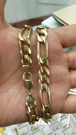14k Gold figaro link 95.1 grams 23 inch long 11 mm