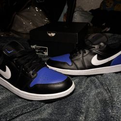 Jordan 1 Retro OG Low Black Royal Toe