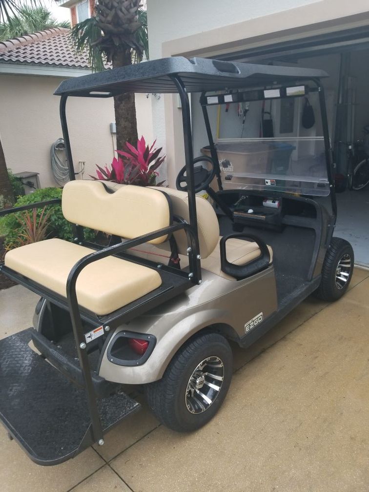 EZGO TXT48 GOLF CART 2015