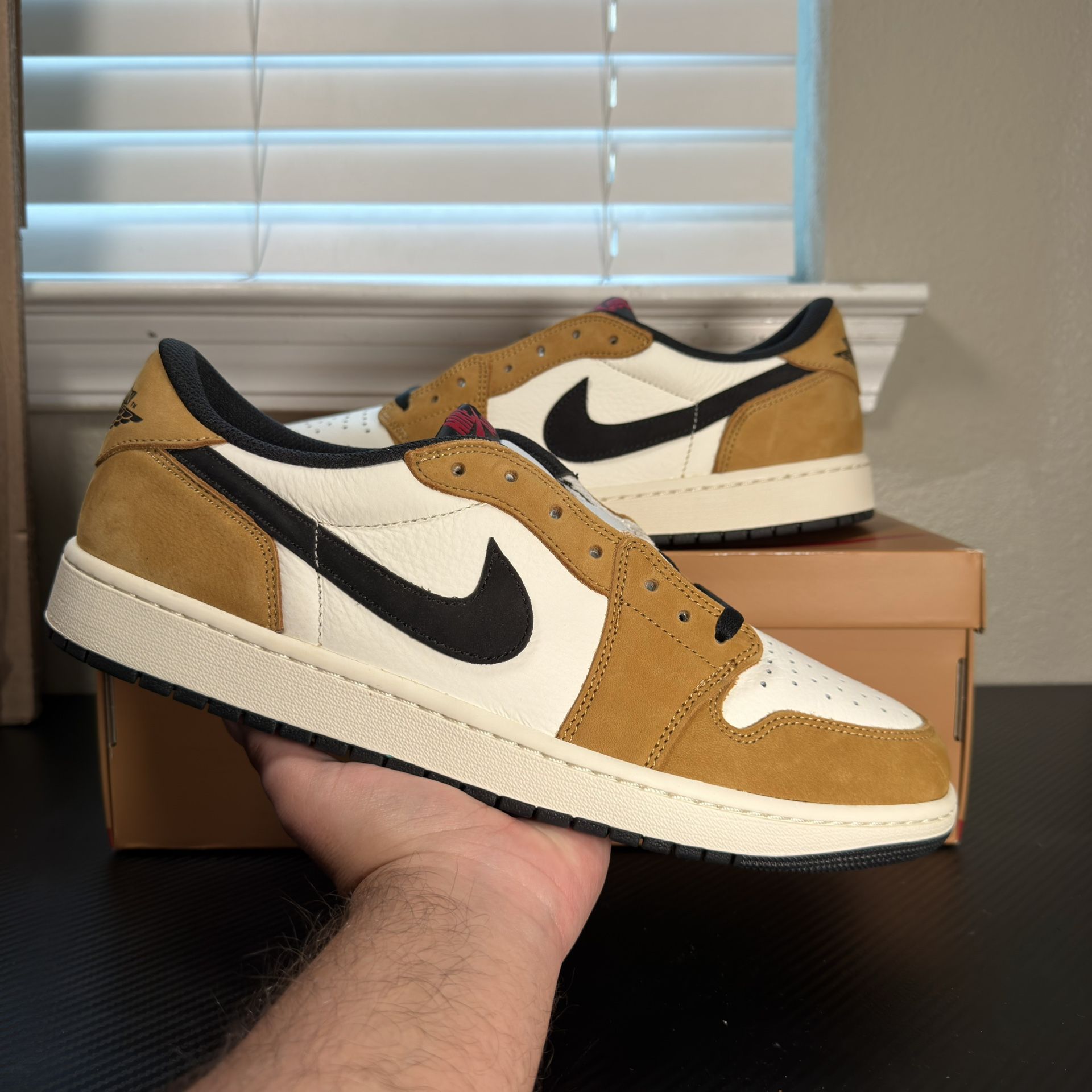 Jordan 1 Low Rookie Of The Year