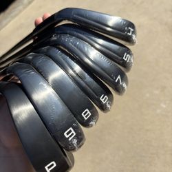 2024 TaylorMade P790 Black Iron Set 4-PW