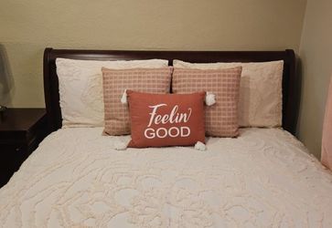 Queen Size Bedframe