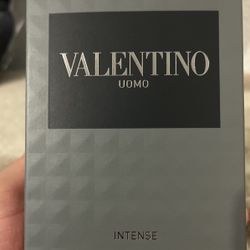 Valentino Uomo Intense 