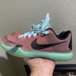 Nike Kobe Bryant X 10 Easter Size 6.5 Y 8 Women’s GS  Hot Lava Sunset Glow “2015”