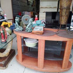 Nice Glass And Wooden Table