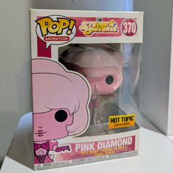 Pink Diamond Hot Topic Exclusive Funko Pop!