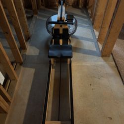 Water Rowing Machine With Added Media Device Stand