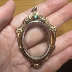 Antique 10k Gold Large Locket