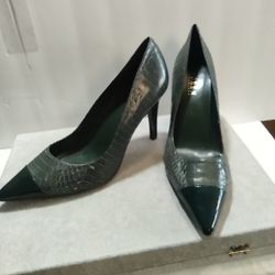 Ralph Lauren Croc-Embossed  Pointed Toe Pumps – Dark Green – Size 8 | Classic Elegance Heels