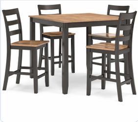 Selling solid wood 4 chair and table set