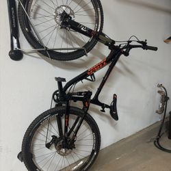 Trek Mountain Bike