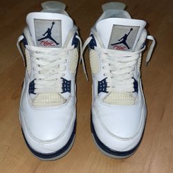 Jordan 4 Midnight Navy Size 11