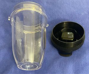NEW 24 Oz. Clear Nutri Ninja Cup with Black Twistable Spout Sip & Seal Lid