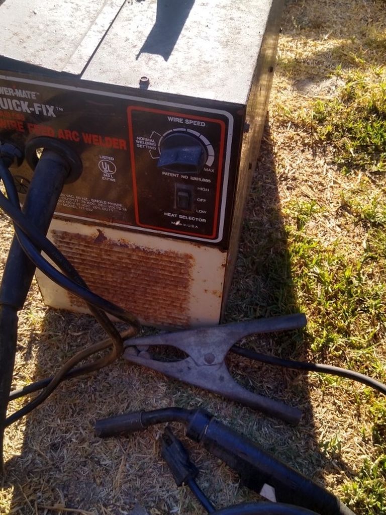 POWERMATE QUICK FIX GASLESS WIRE FEED ARC WELDER,