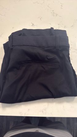 Free - brand new Nike golf pants size 38x32