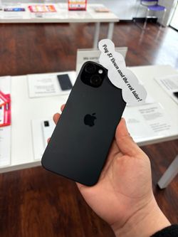 💸 Big Deal on iPhone 15 Plus – Starts at $499 with $1 Down