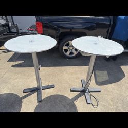 Round Pedal Stool Counter Height Table With USB charging Port 