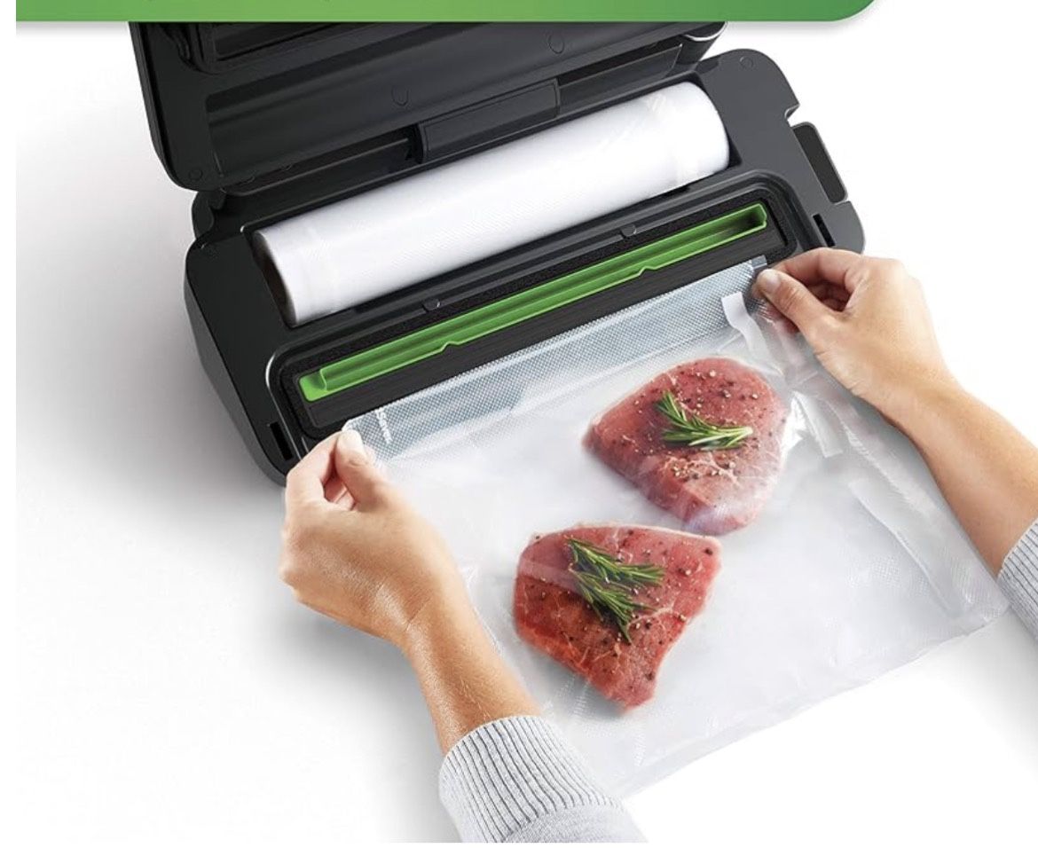 FoodSaver Vacuum Sealer