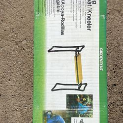 Folding kneeler and seat for gardening