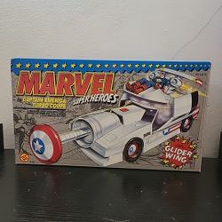 Marvel Super Heroes Captain America Turbo Coupe Glider Wing Vehicle ToyBiz 1990