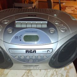 RCA RCD150 Boombox AM/FM/CD Cassette Portable Stereo Radio,
