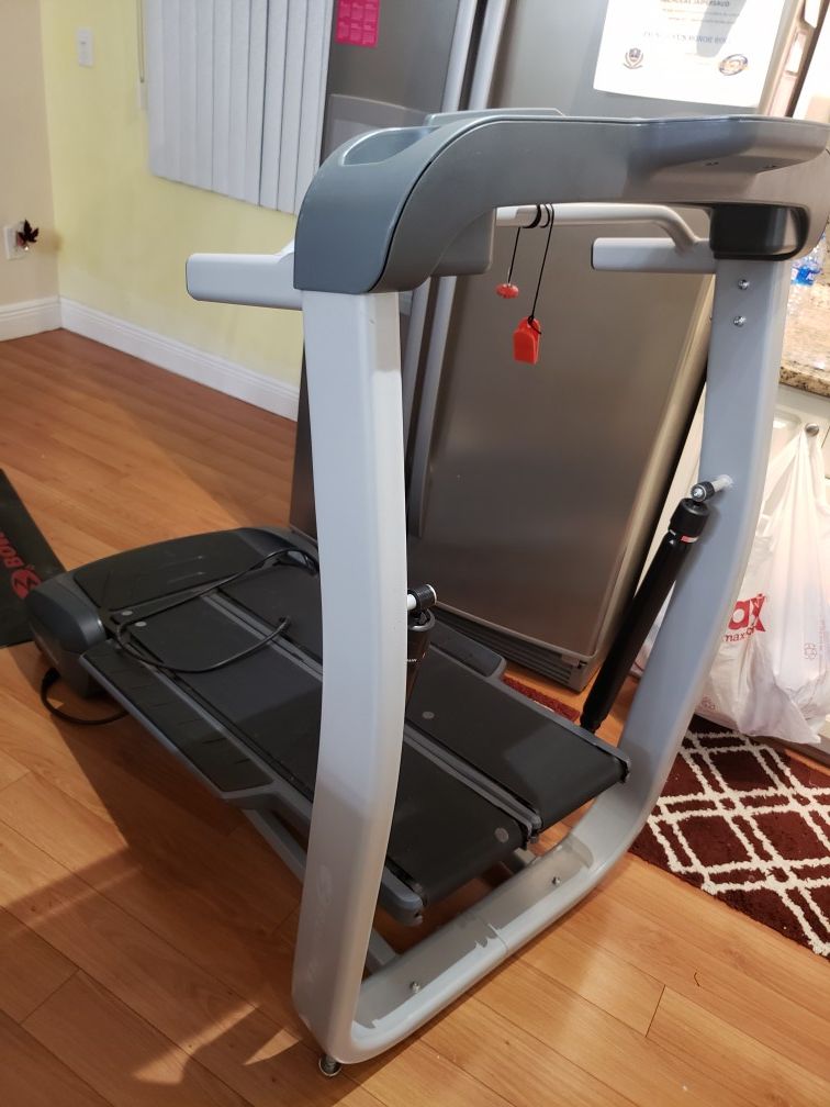 Bowflex TreadClimber TC10. for Sale in Pompano Beach, FL OfferUp