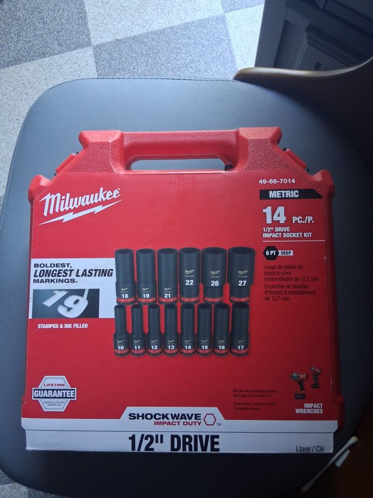 New Milwaukee 1/2 Impact Socket Set