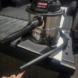 5 Gallons Craftsman Shop Vac