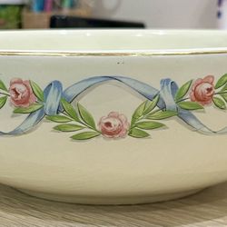 Vintage Hall’s Superior Quality Kitchenware Serving Bowl